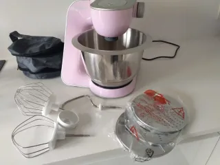 Robot amasador Bosch Rosa