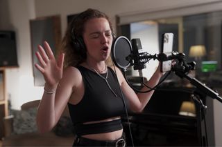 Singing lessons / clases de canto