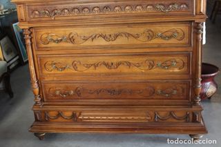 Cómoda con espejo realizada en Roble , siglo XIX.