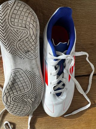 Botas fútbol niño Adidas Talla 33