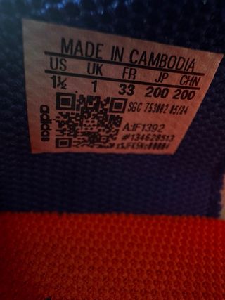 Botas fútbol niño Adidas Talla 33