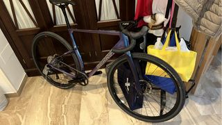 Bicicleta Gravel Berria Morado/Azul. Talla L