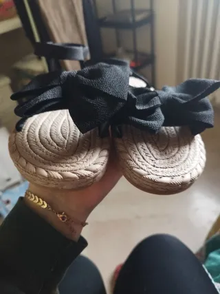 Sandali Shein con fiocco nero Tg 40