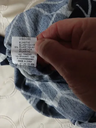 Maglione leggero fantasia geometrica