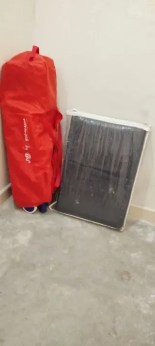 Cuna de viaje plegable + colchón