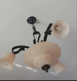 Lámpara de forja y cristal