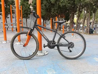 Bicicleta infantil / junior Rockrider de 24”