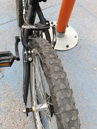 Bicicleta infantil / junior Rockrider de 24”