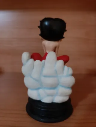 Statuetta Betty Boop stile Marilyn Monroe