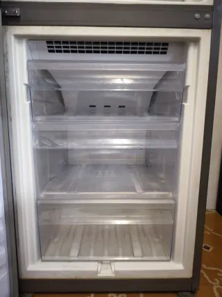 Nevera Whirlpool - No enfría