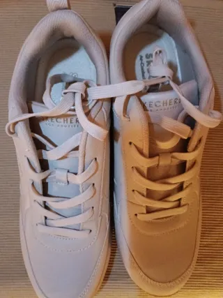 Zapatillas Skechers beige talla 38