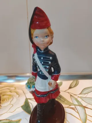 Figuras porcelana Tamborrada San Sebastián