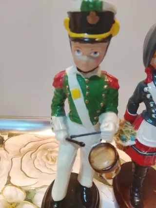 Figuras porcelana Tamborrada San Sebastián