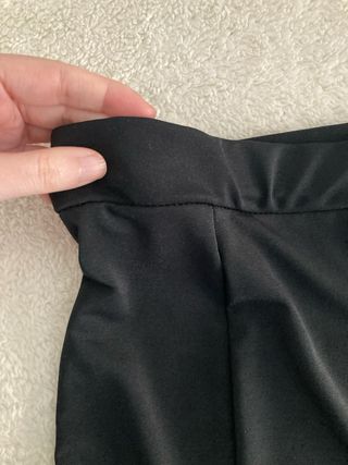 Falda elastica flamenca de ensayo negra con vuelo