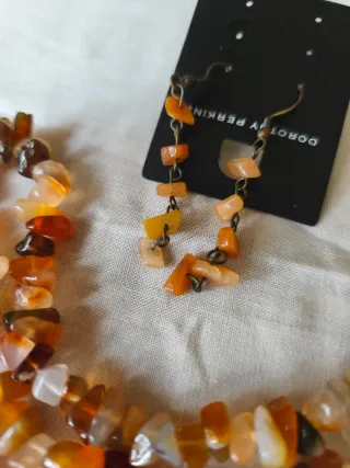 Conjunto collar y pendientes Dorothy Perkins