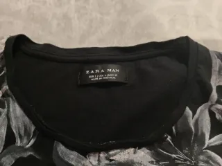 Camiseta Zara Man Negra Estampada