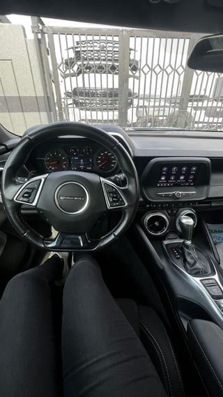 Chevrolet Camaro 2021