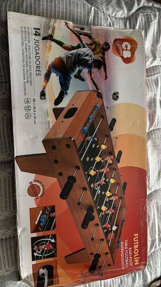 Futbolín CB Games 14 jugadores para más de 6 años.