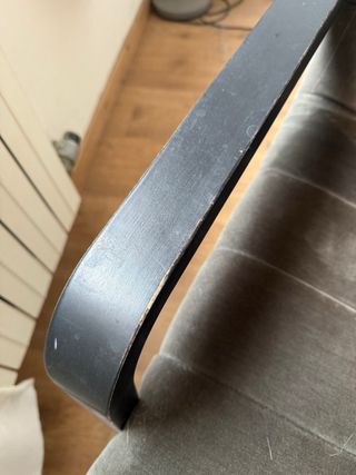 Sillón mecedora tela y madera.