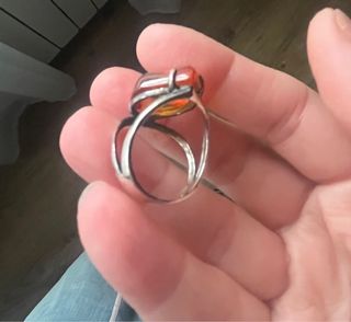 Anillo de ámbar natural. T: 14. Nuevo