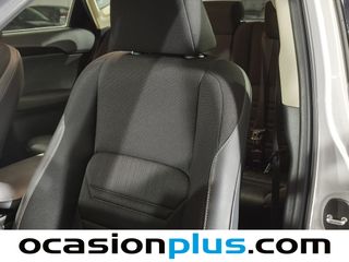 Lexus NX 300h Business 2WD 145 kW (197 CV)