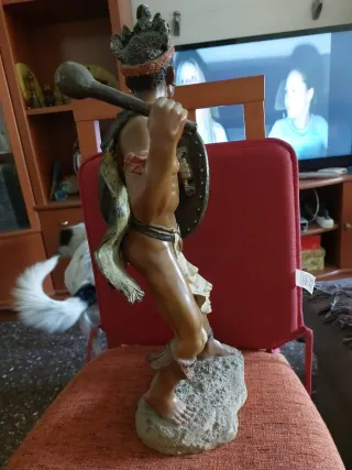 Figura Guerrero Africano ZULU