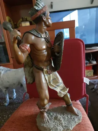 Figura Guerrero Africano ZULU