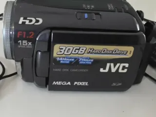 Cámara JVC HDD 30GB GZ-MG50E