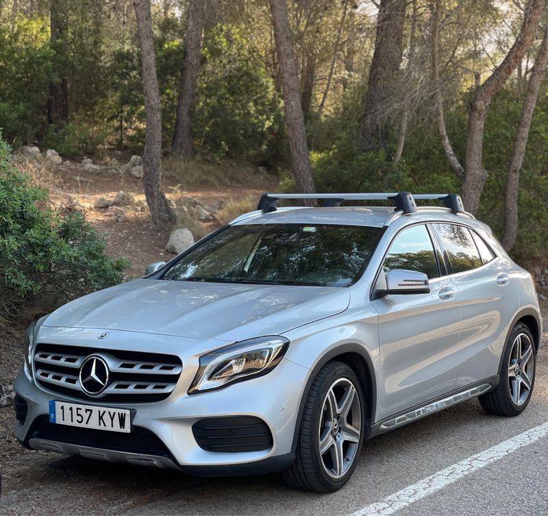 Mercedes-Benz GLA 2019 - foto 1