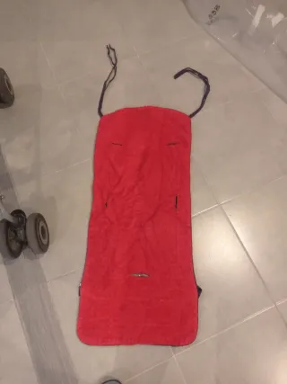 Silla de paseo Maclaren Quest Roja