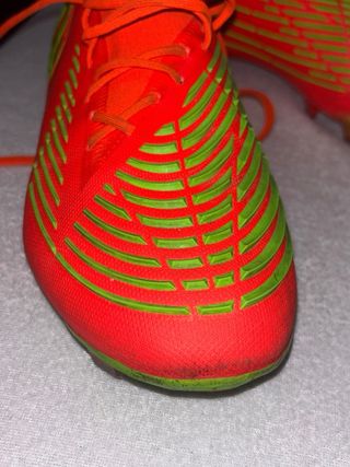 Zapatillas Fútbol Adidas Predator Rojas/Verdes