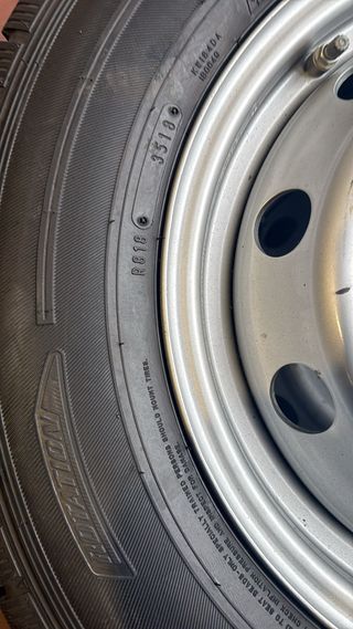 Juego 4 Llantas Falken 215/70R15C