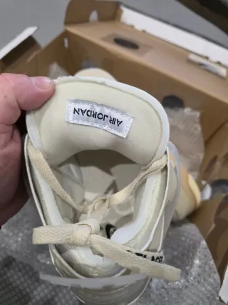 Jordan Retro 4 Beige/Blanco