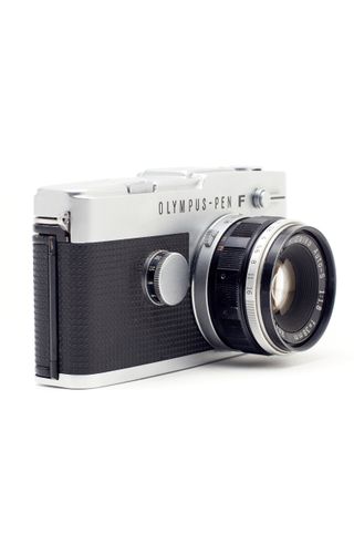 Cámara Olympus PEN-FT Plata y Negra