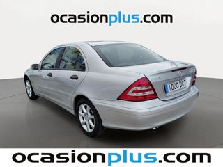 Mercedes-Benz Clase C C 180 K Classic 105 kW (143 CV)