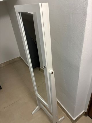 Espejo Joyero de Pie Blanco