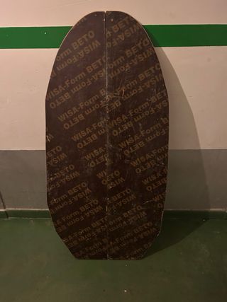 Barca hinchable con motor eléctrico y sonar