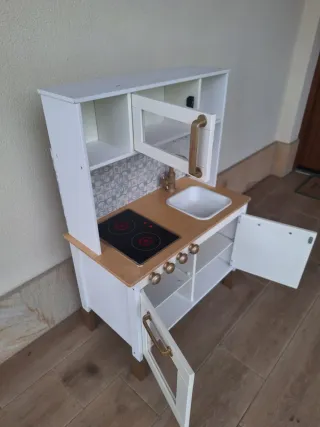 Cocinita de madera Ikea