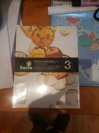 Física y química. 3 ESO. Savia (Spanish Edition)