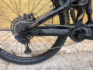 GT FORCE AMP+ Talla M