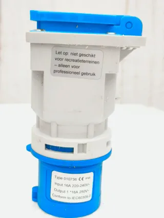 Enchufe Adaptador Camping 16A IP44