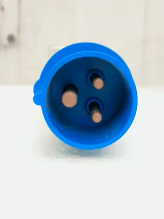 Enchufe Adaptador Camping 16A IP44