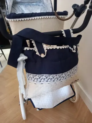 Coche de muñecas capota