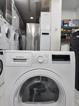 Secadora Bosch Serie 4,  8kg Bomba de Calor