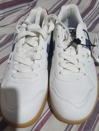 Zapatillas Pony Blancas Talla 39 nuevas