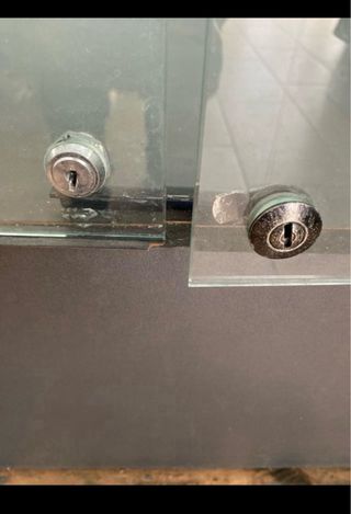 Mueble expositor cristal 213x105x60 y 3 estantes