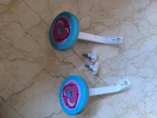 Bicicleta infantil rosa con cesta