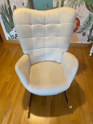Sillón mecedora lactancia beige