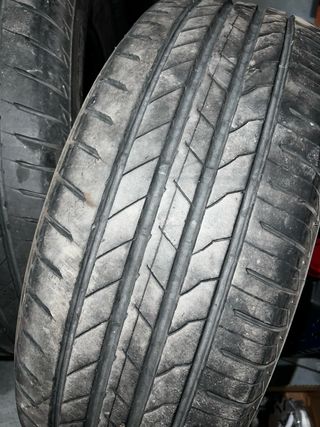 4 Neumáticos Bridgestone Allenza 225/65r17