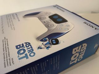 Mando DualSense Edición Limitada Astro Bot PS5